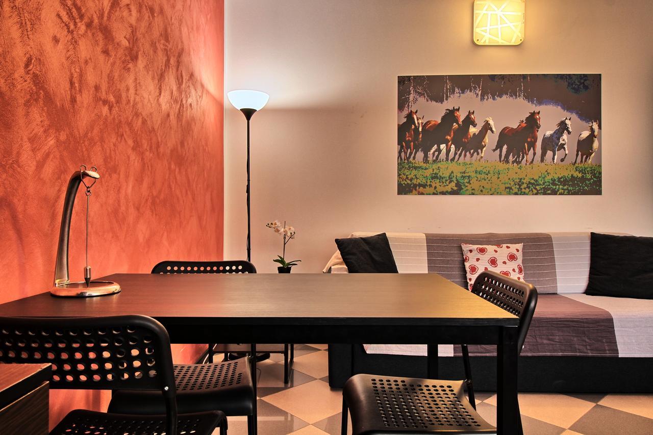 Casa Aurora Self Catering Studio Como Vacanze Eksteriør billede
